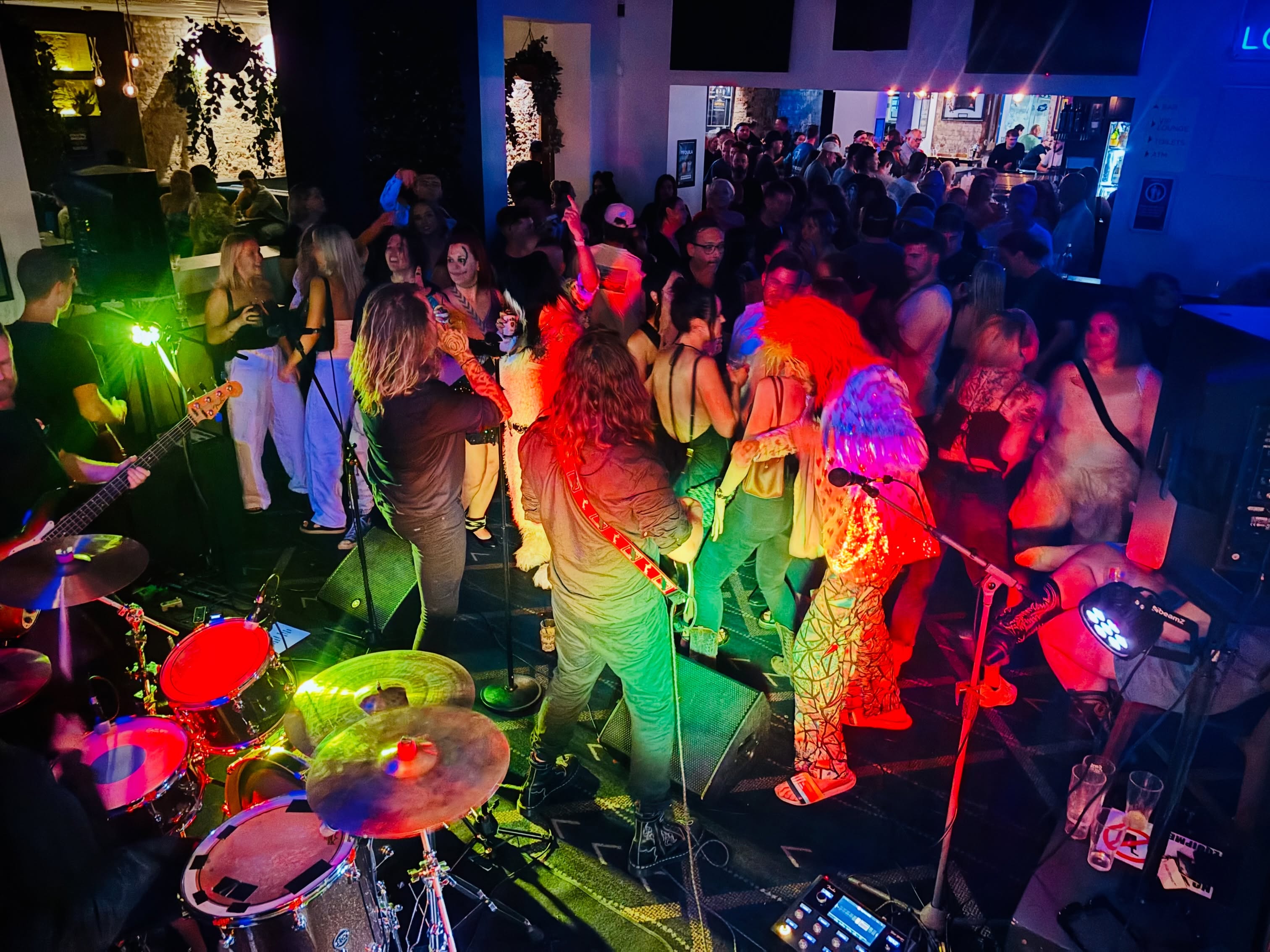New Years Eve - The Avenue